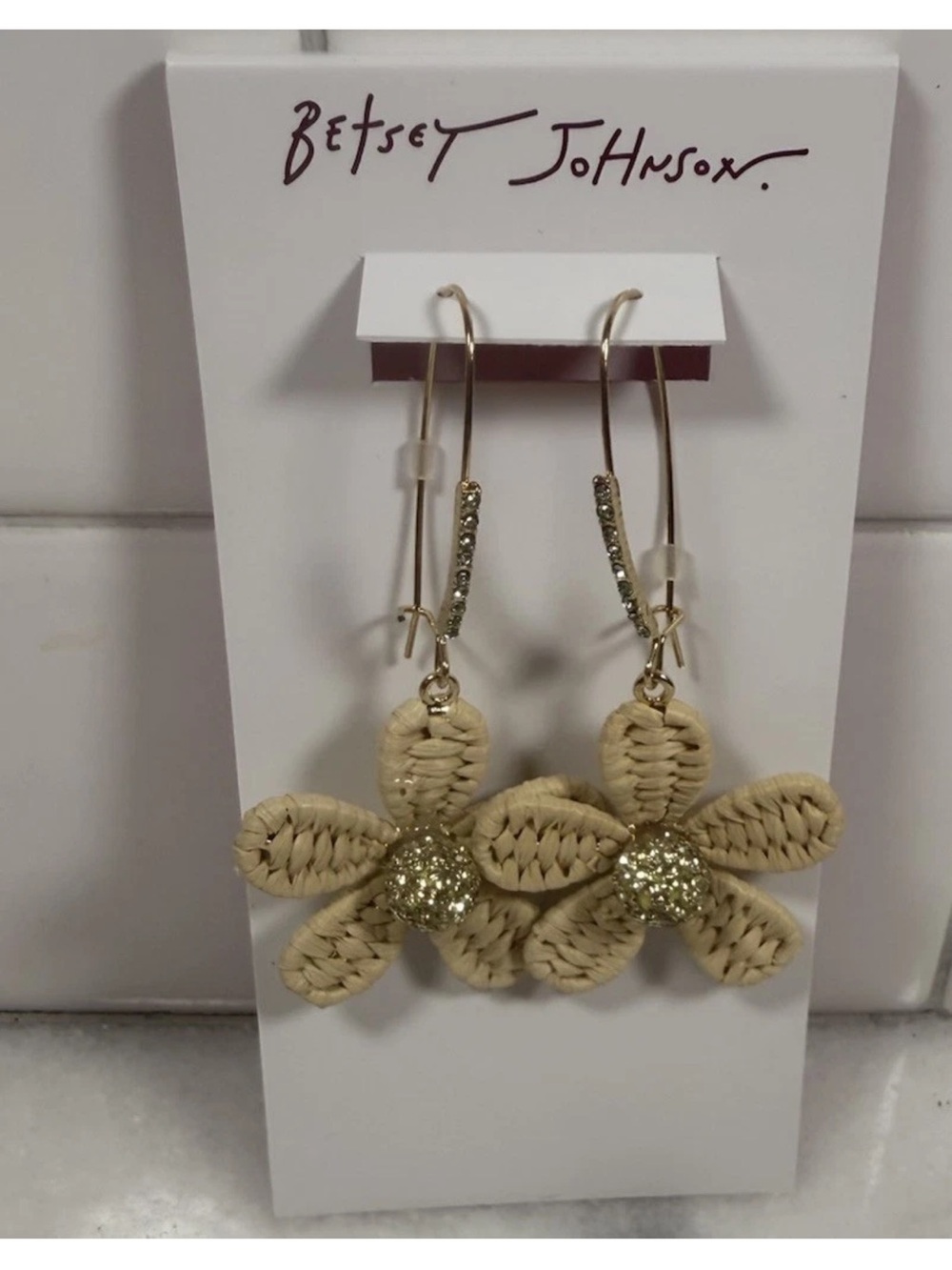 Betsey Johnson Spring Chick Daisy Drop Earrings Gold Tone Raffia Wrapped NWT